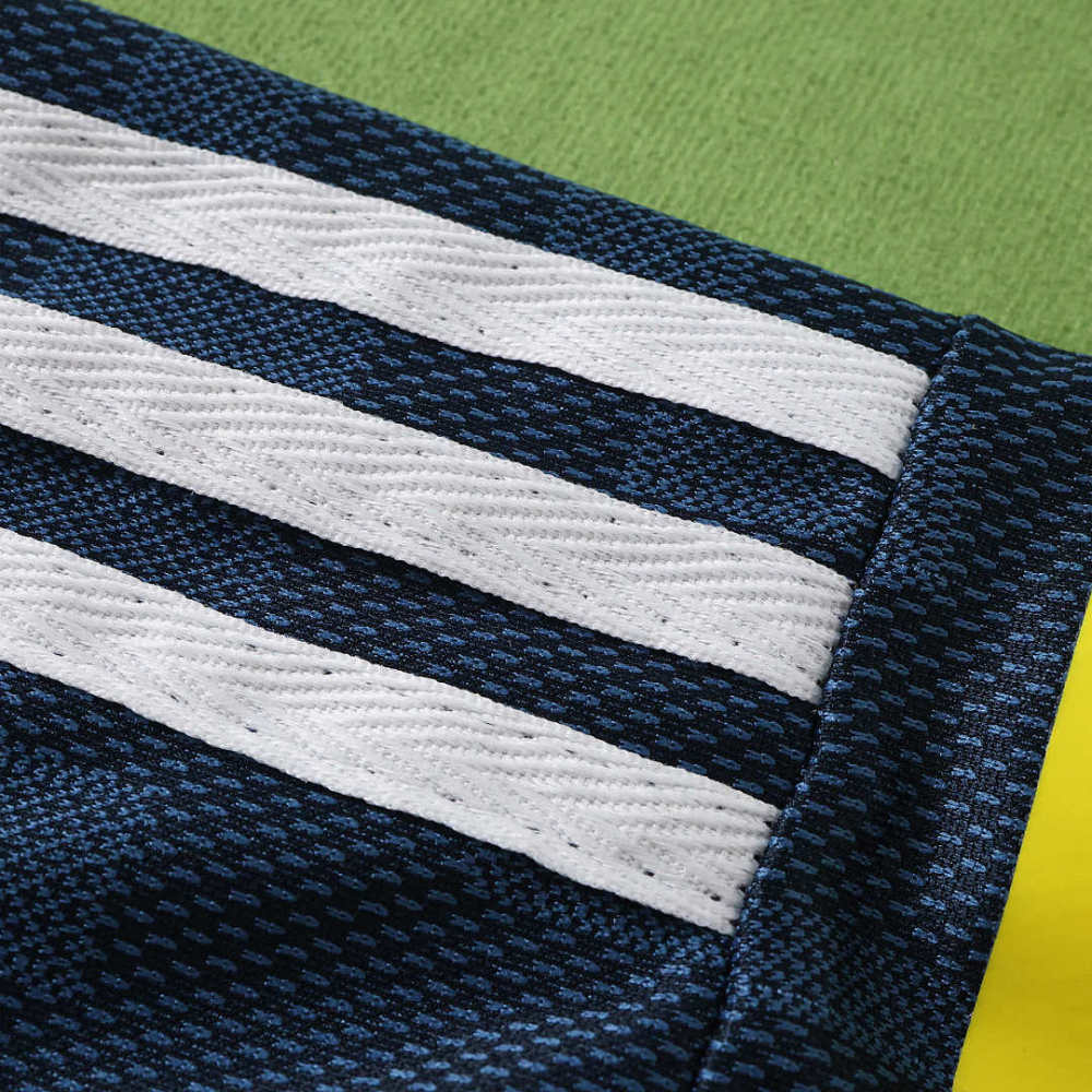 2627 season Newcastle United F.C. away Player version