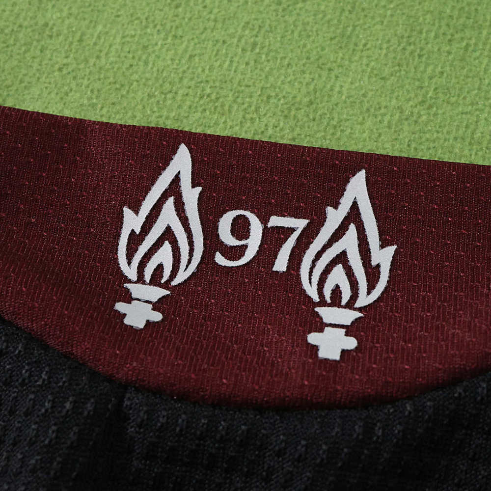 2627 season Liverpool F.C. third Player version