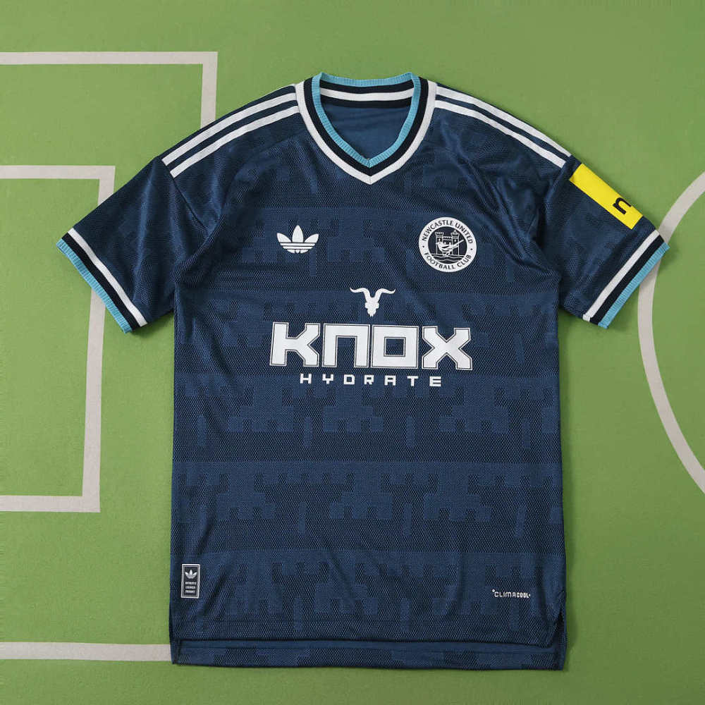 2627 season Newcastle United F.C. away Player version