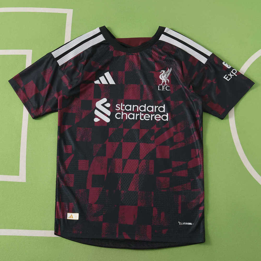 2627 season Liverpool F.C. third Player version
