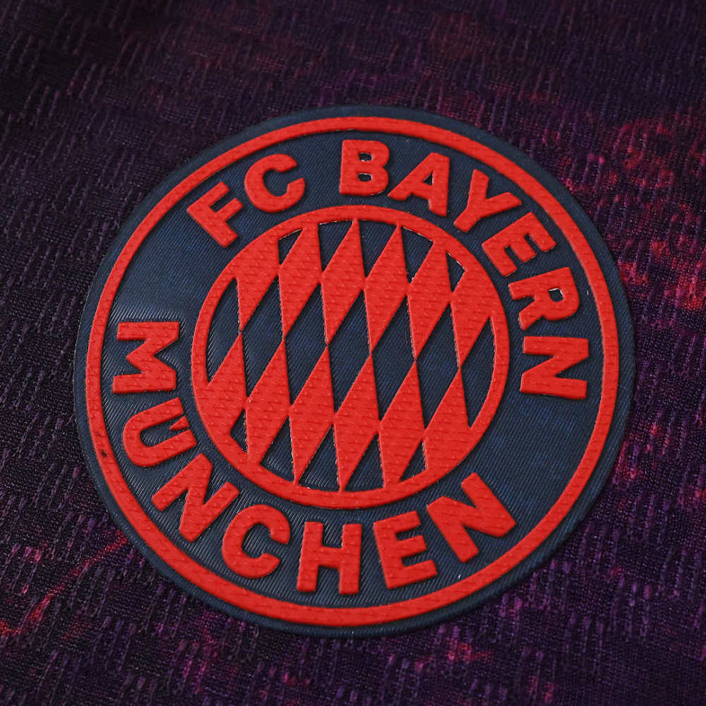 2627 season Fußball-Club Bayern München third Player version