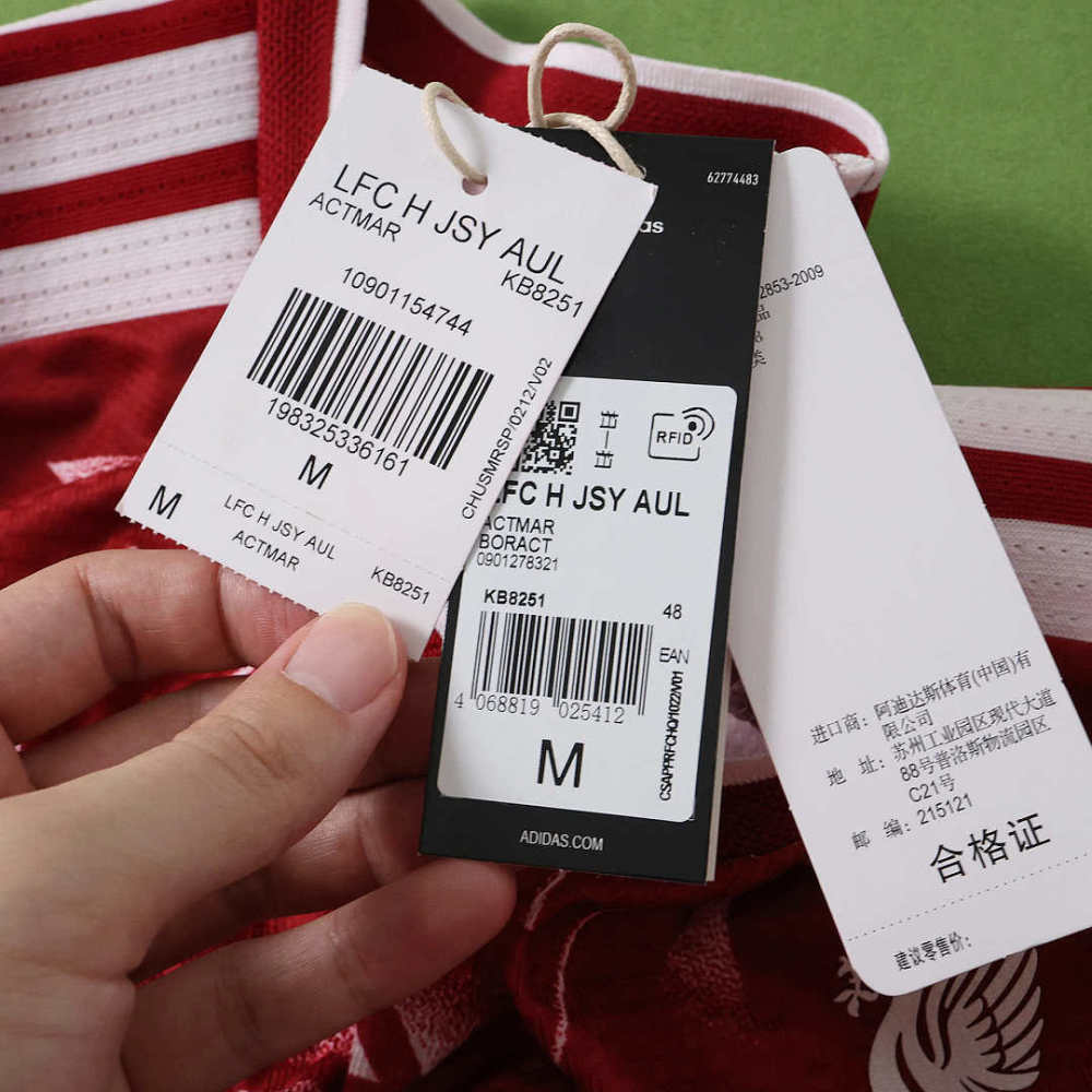 2627 season Liverpool F.C. home Long sleeves Player version