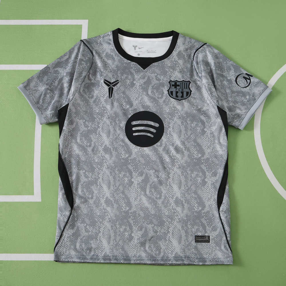 2627 season FC Barcelona / Barça goalkeeper Fan version