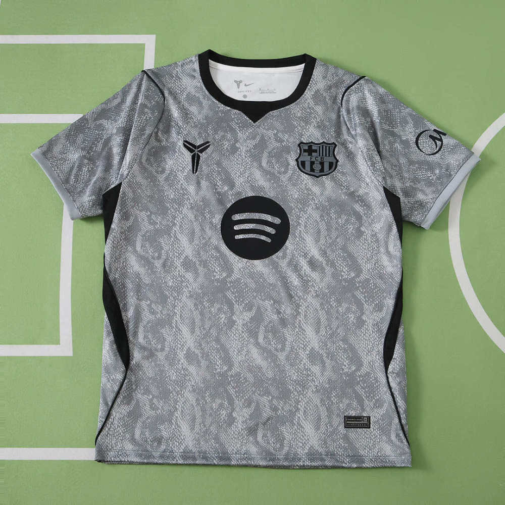 2627 season FC Barcelona / Barça goalkeeper Fan version