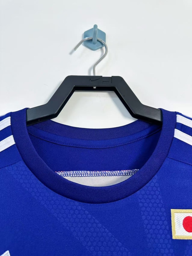 2014 season Japan home retro Fan version