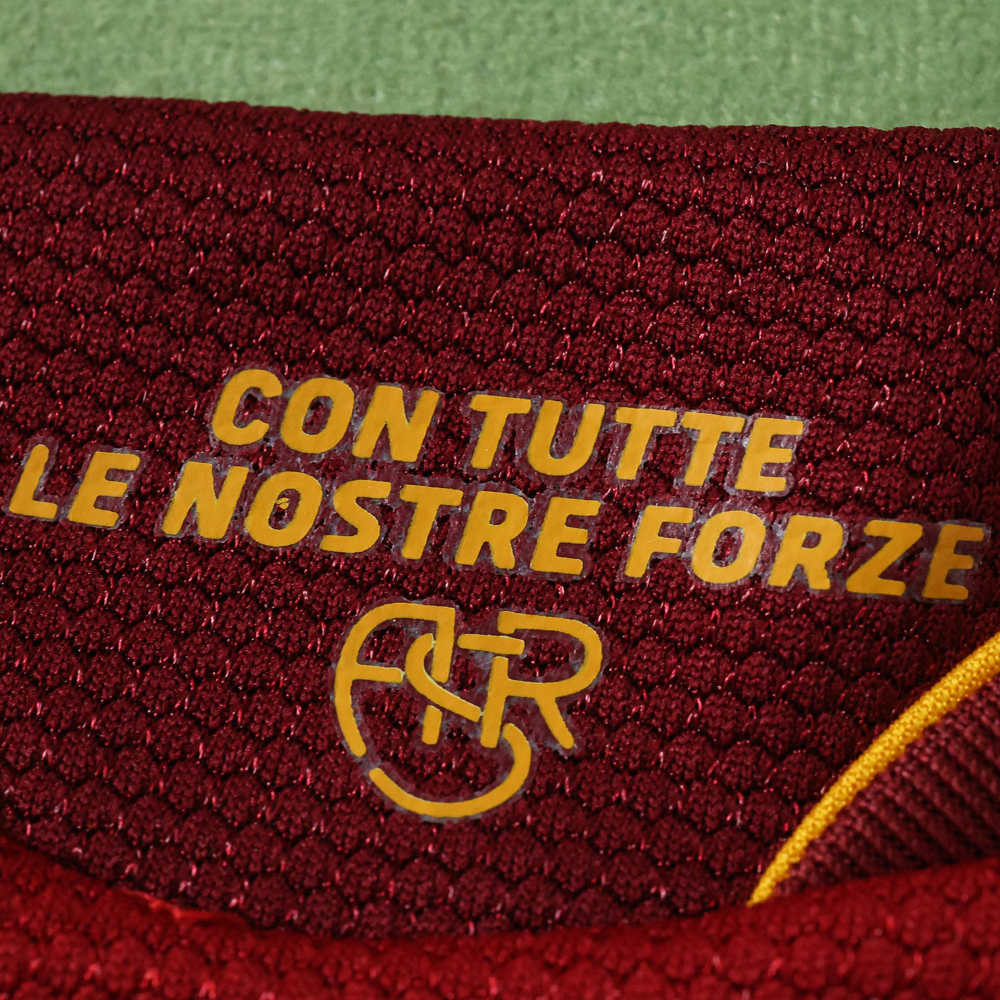 2627 season A.S. Roma home Kids kit