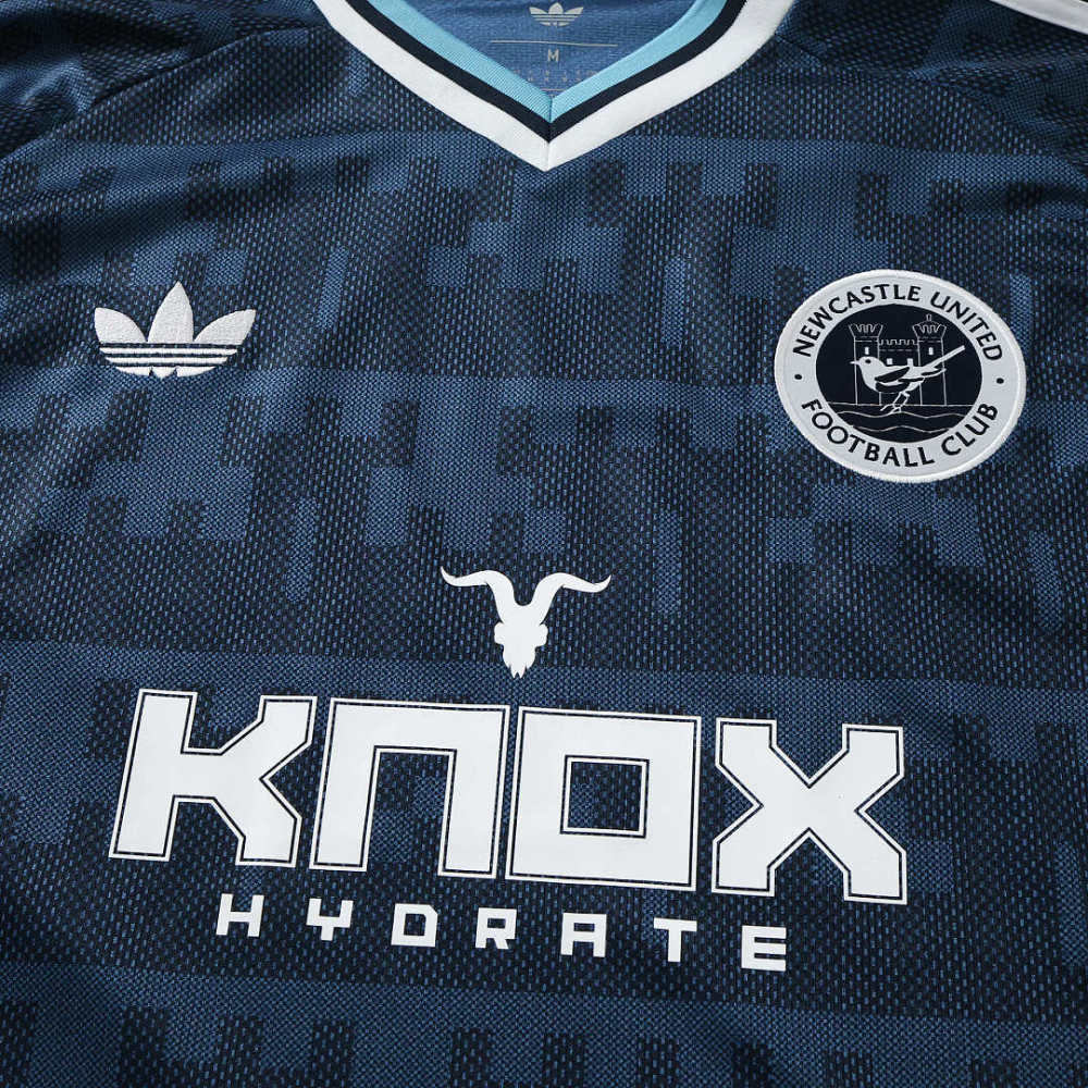 2627 season Newcastle United F.C. away Long sleeves Fan version