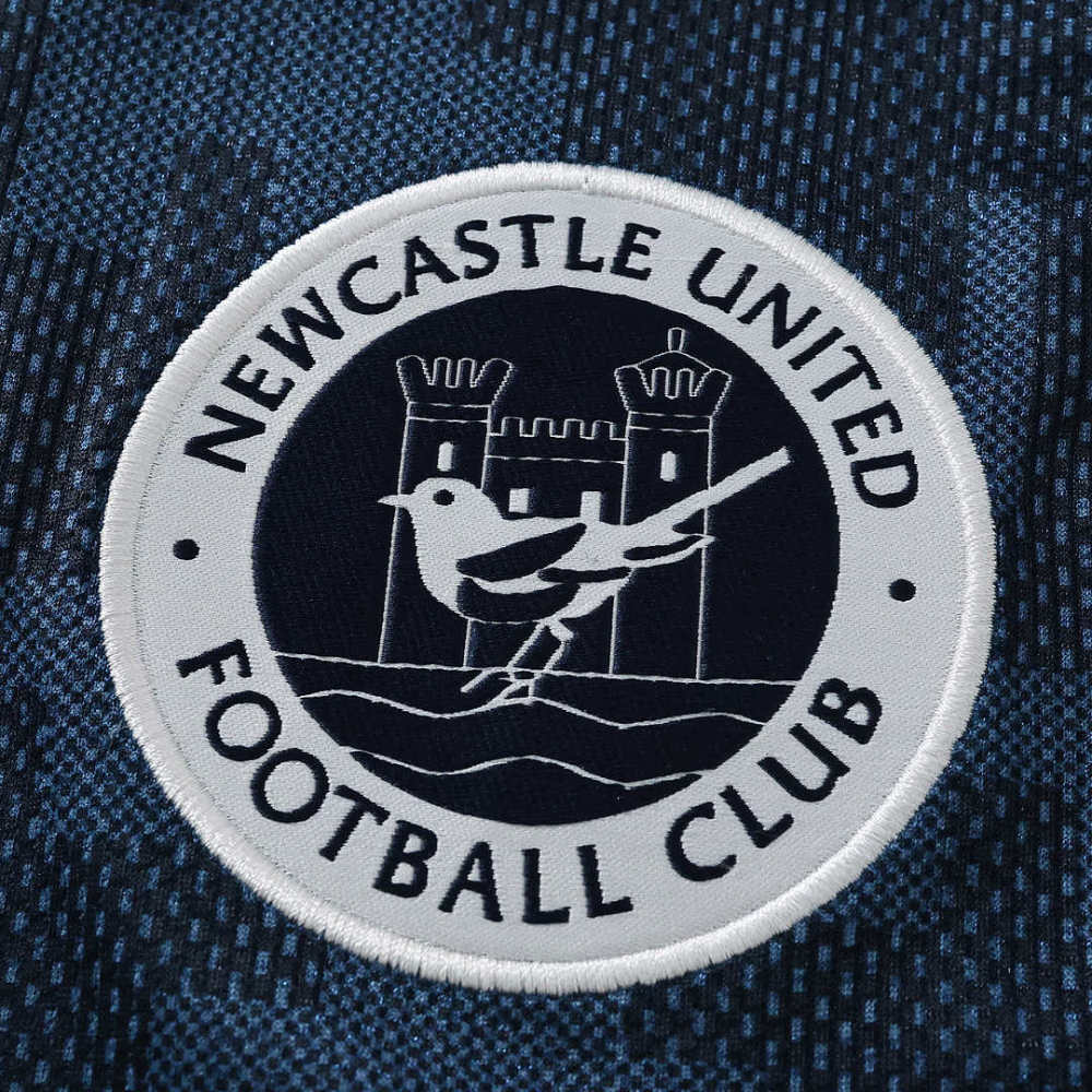 2627 season Newcastle United F.C. away Long sleeves Fan version