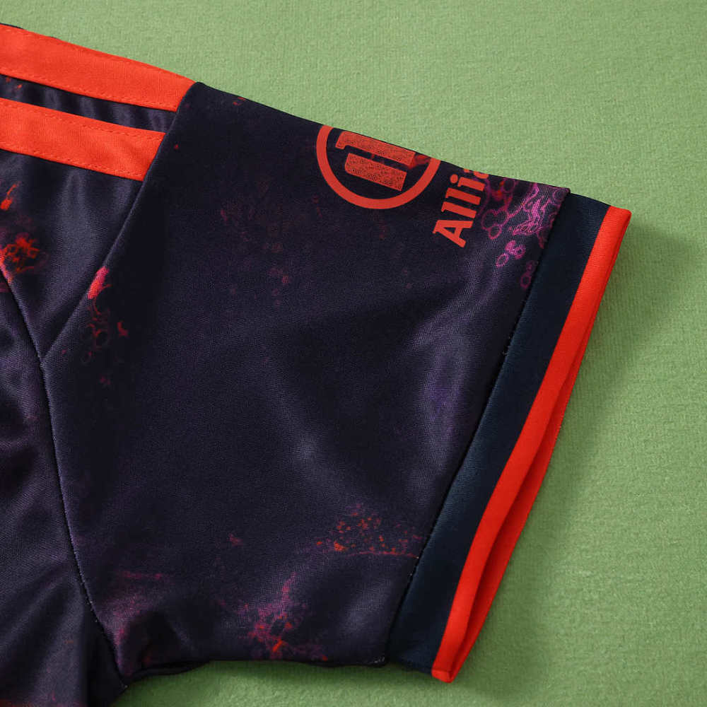 2627 season Fußball-Club Bayern München third Kids kit