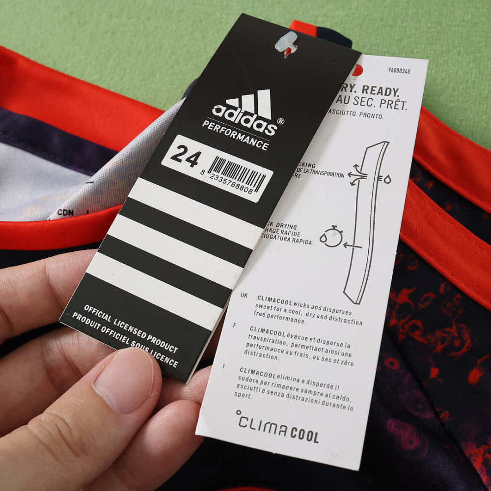2627 season Fußball-Club Bayern München third Kids kit