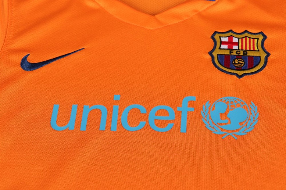 0607 season Barcelona kids away