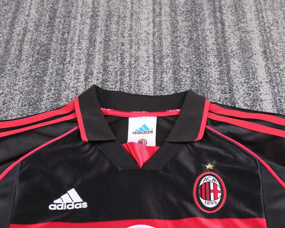 9899 season AC Milan kids third