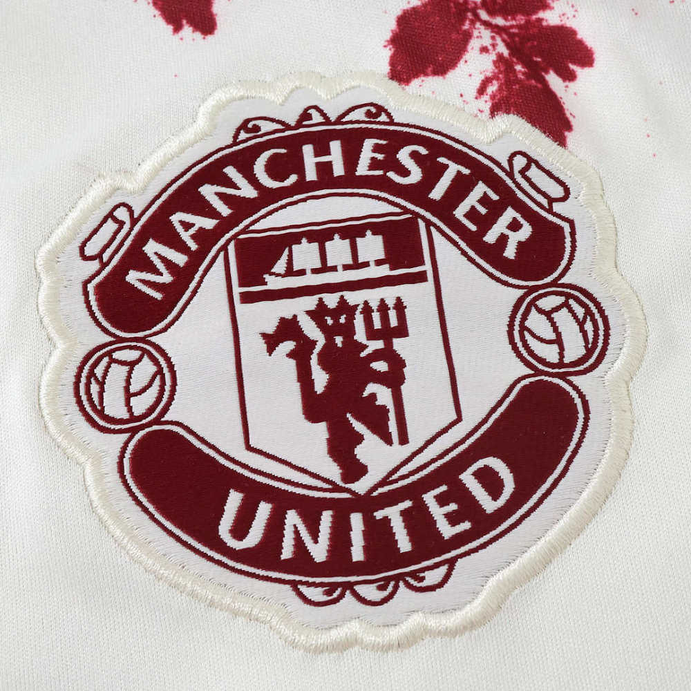 2627 Manchester United F.C. Concept version Fan version