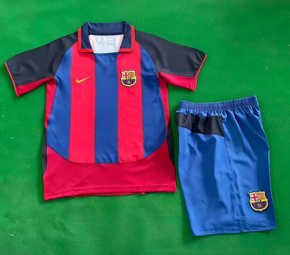0304 season Barcelona kids home