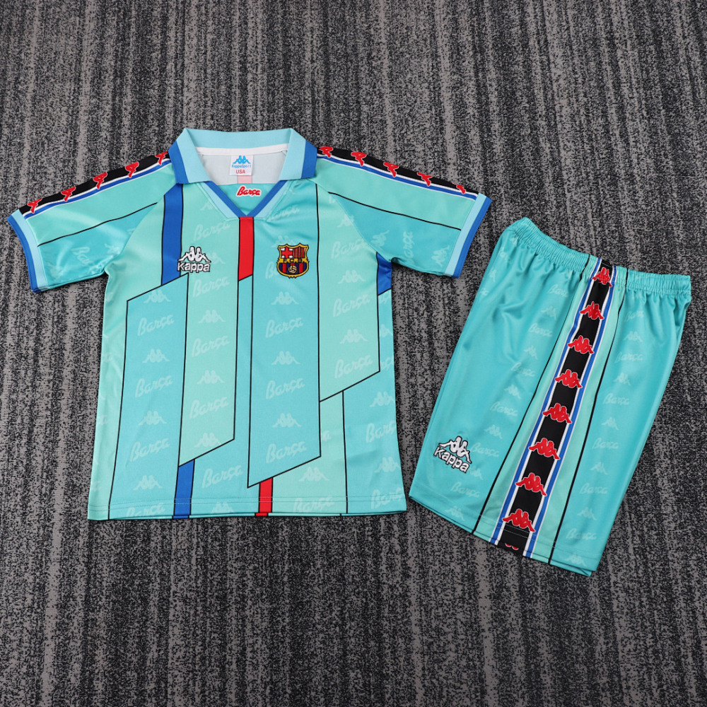 9697 season Barcelona kids away