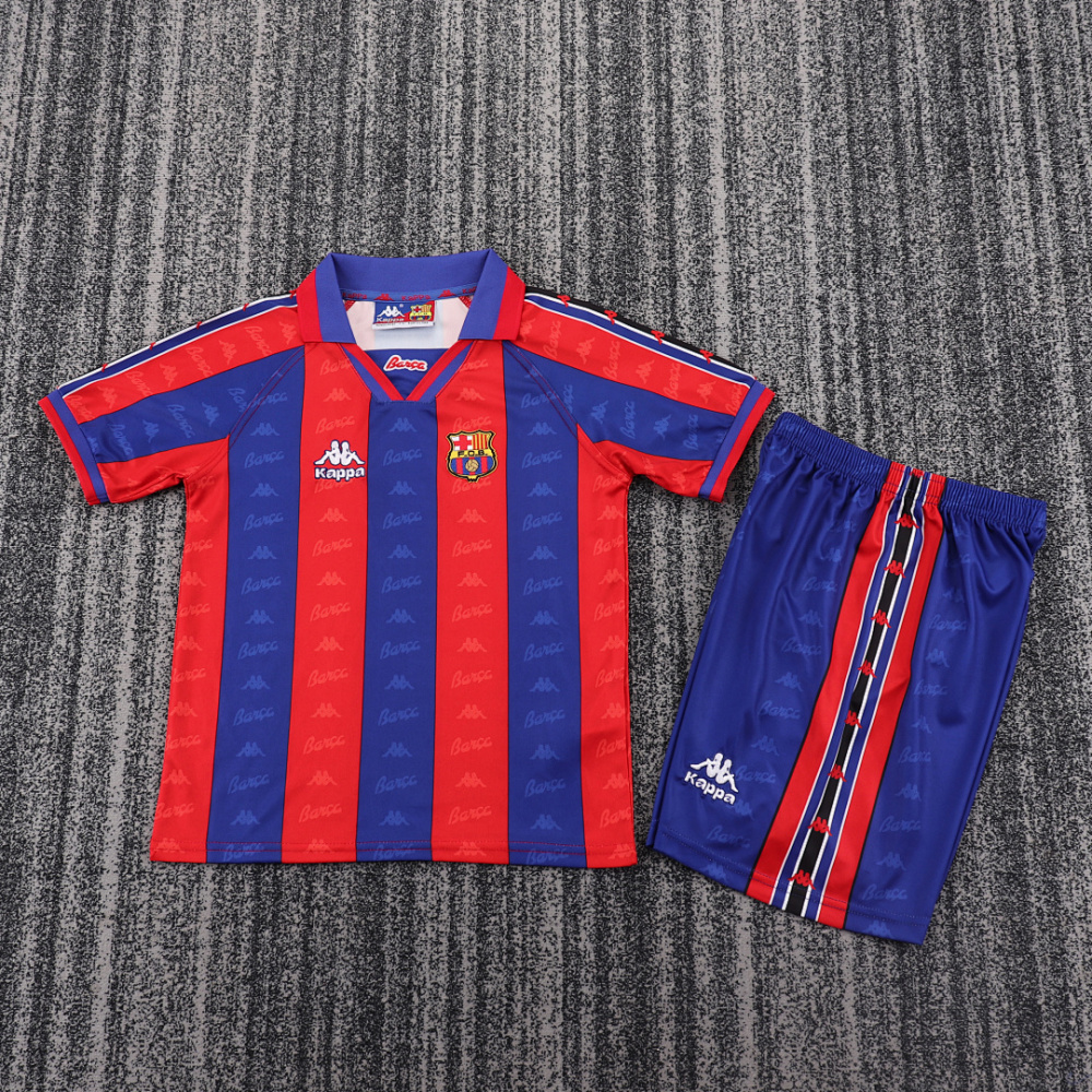 9697 season Barcelona kids home