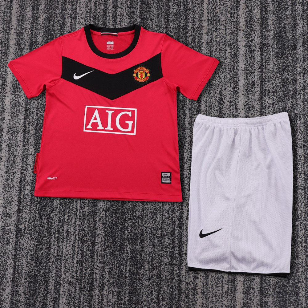 2010 season Manchester United kids home