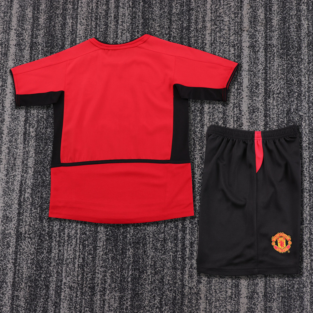 0204 season Manchester United kids home