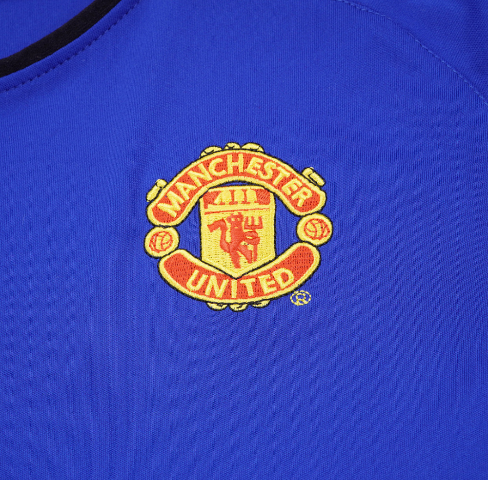 0203 season Manchester United kids third