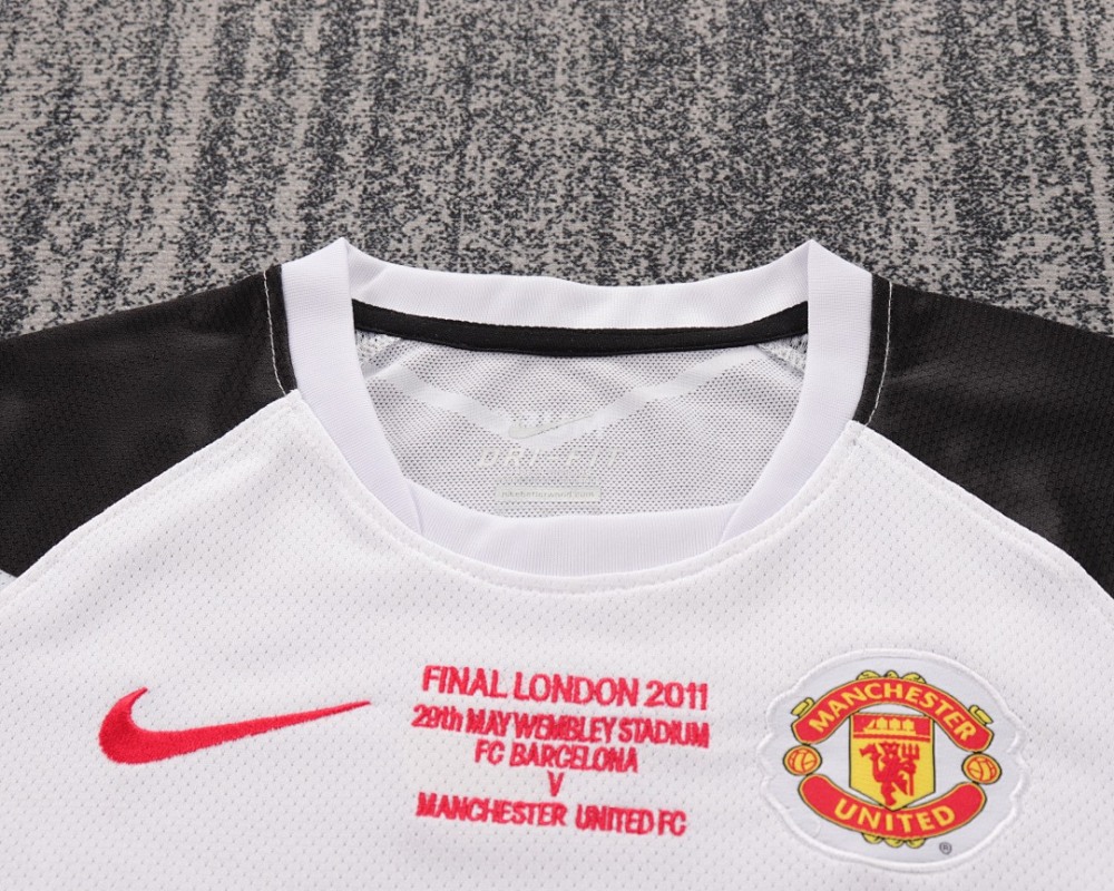 1112 season Manchester United kids Champions League version