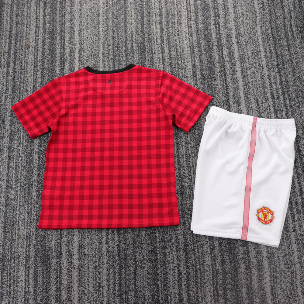 1213 season Manchester United kids home