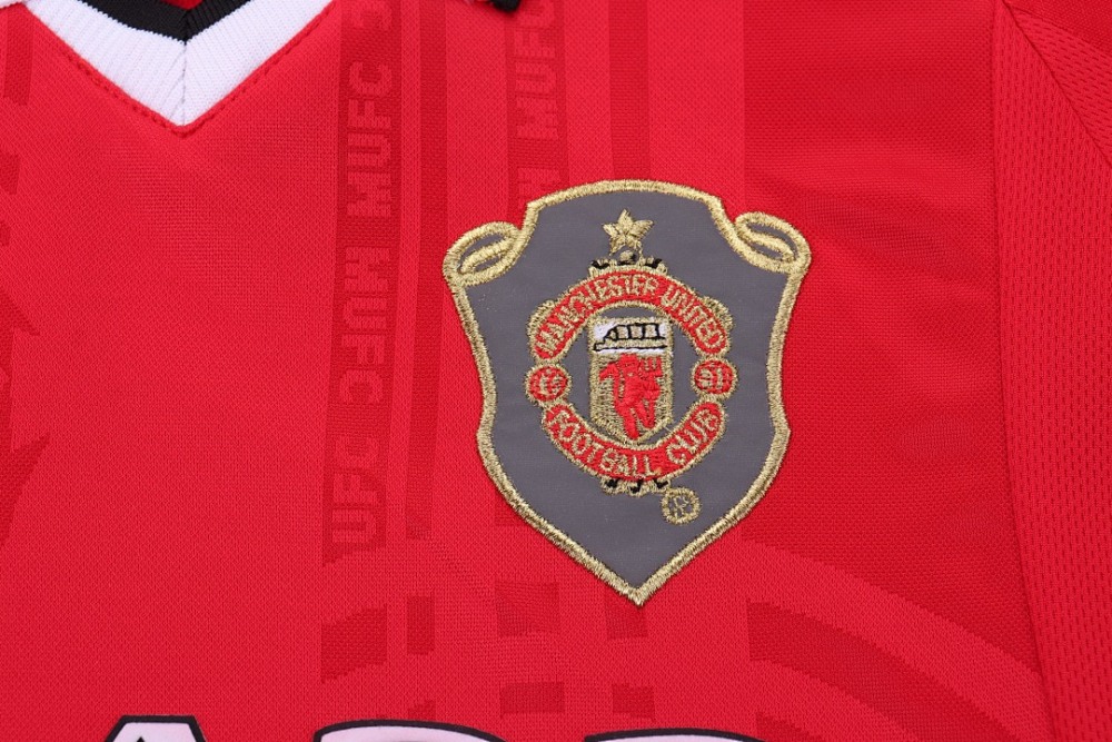 9900 season Manchester United kids home