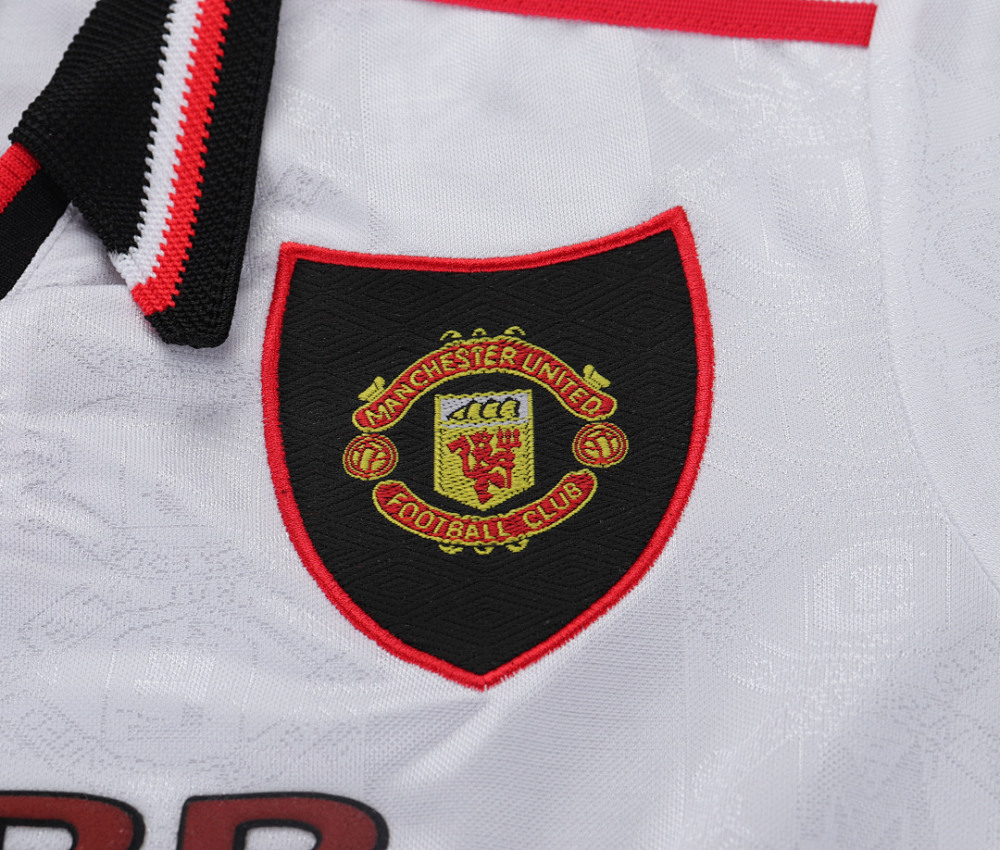 1998 season Manchester United kids away