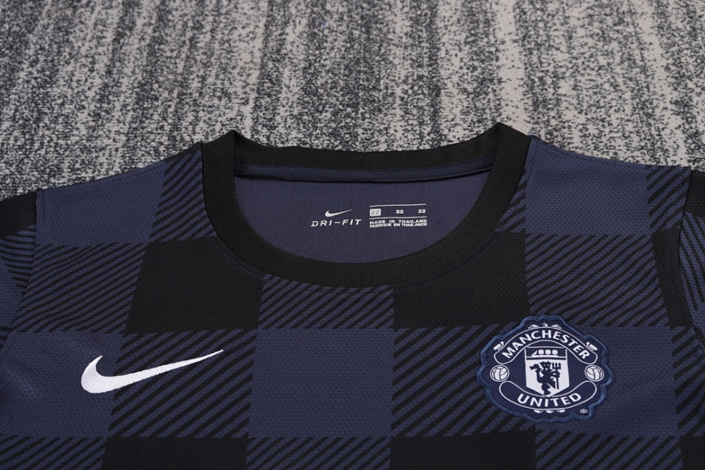 1314 season Manchester United kids away