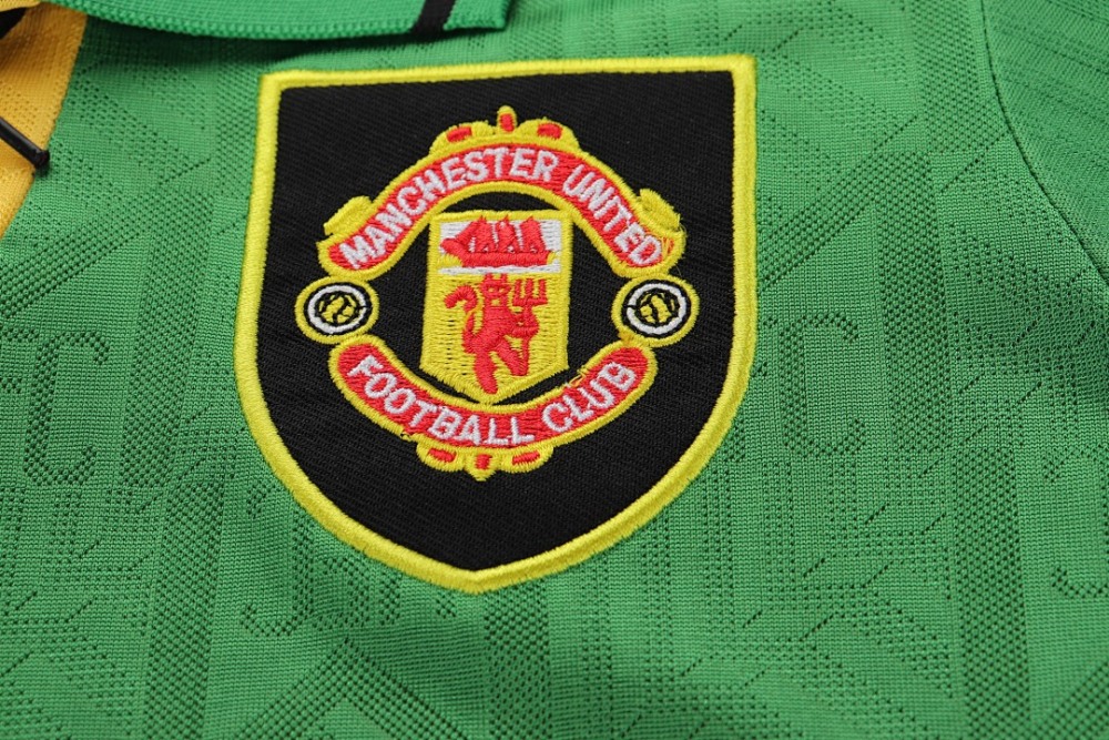 9294 season Manchester United kids away