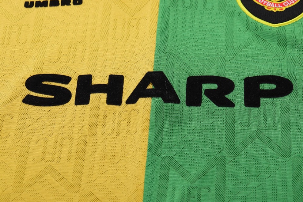 9294 season Manchester United kids away