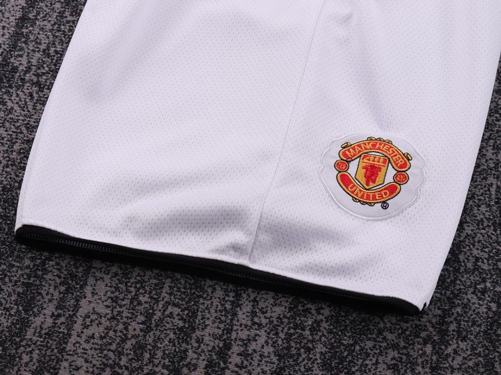 2010 season Manchester United kids home