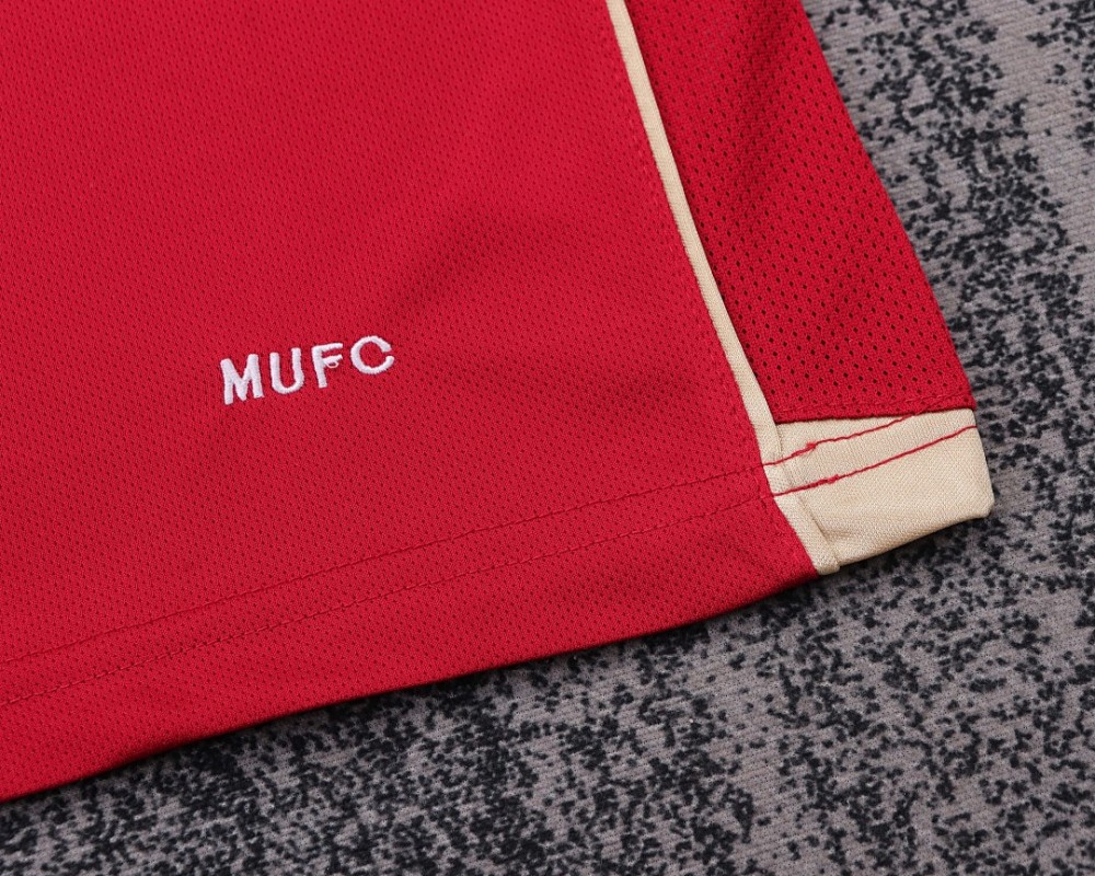 0607 season Manchester United kids home