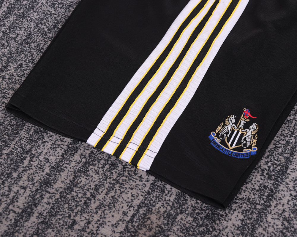 9799 season Newcastle United kids home