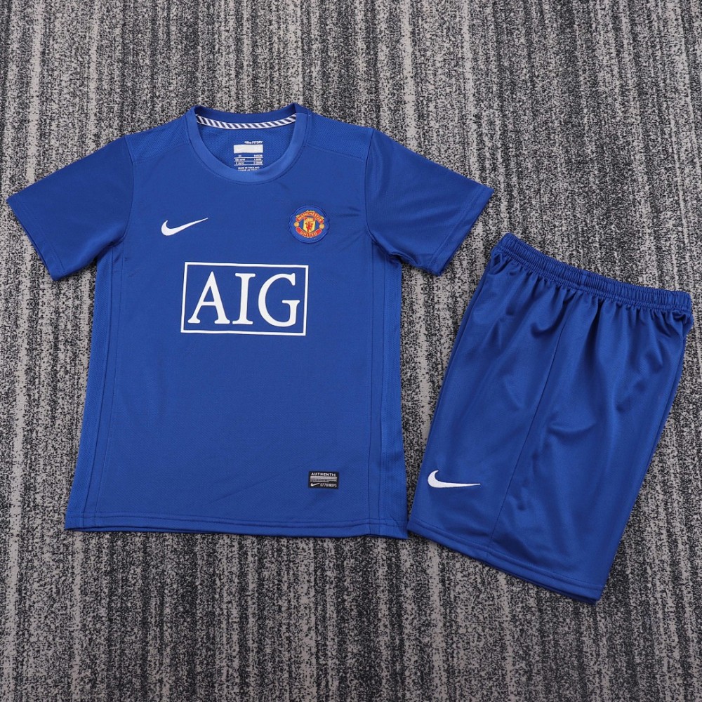 0809 season Manchester United kids third