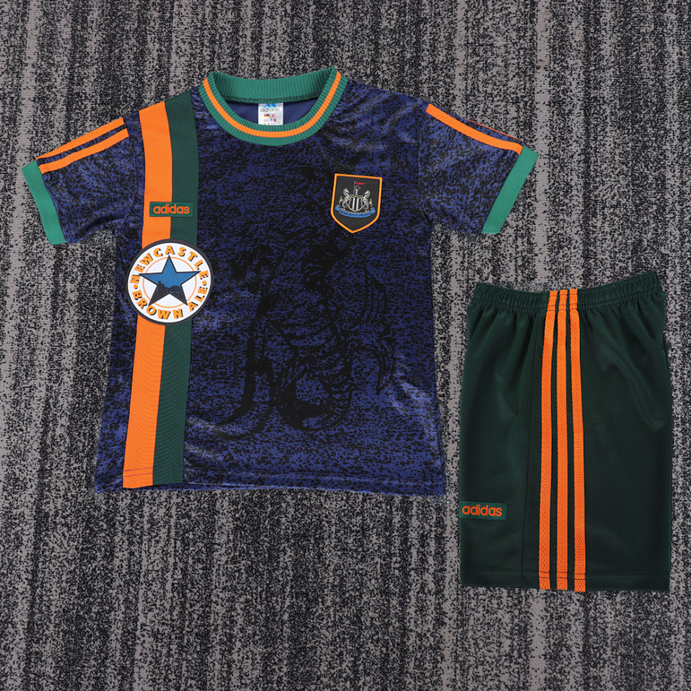 9798 season Newcastle United kids away