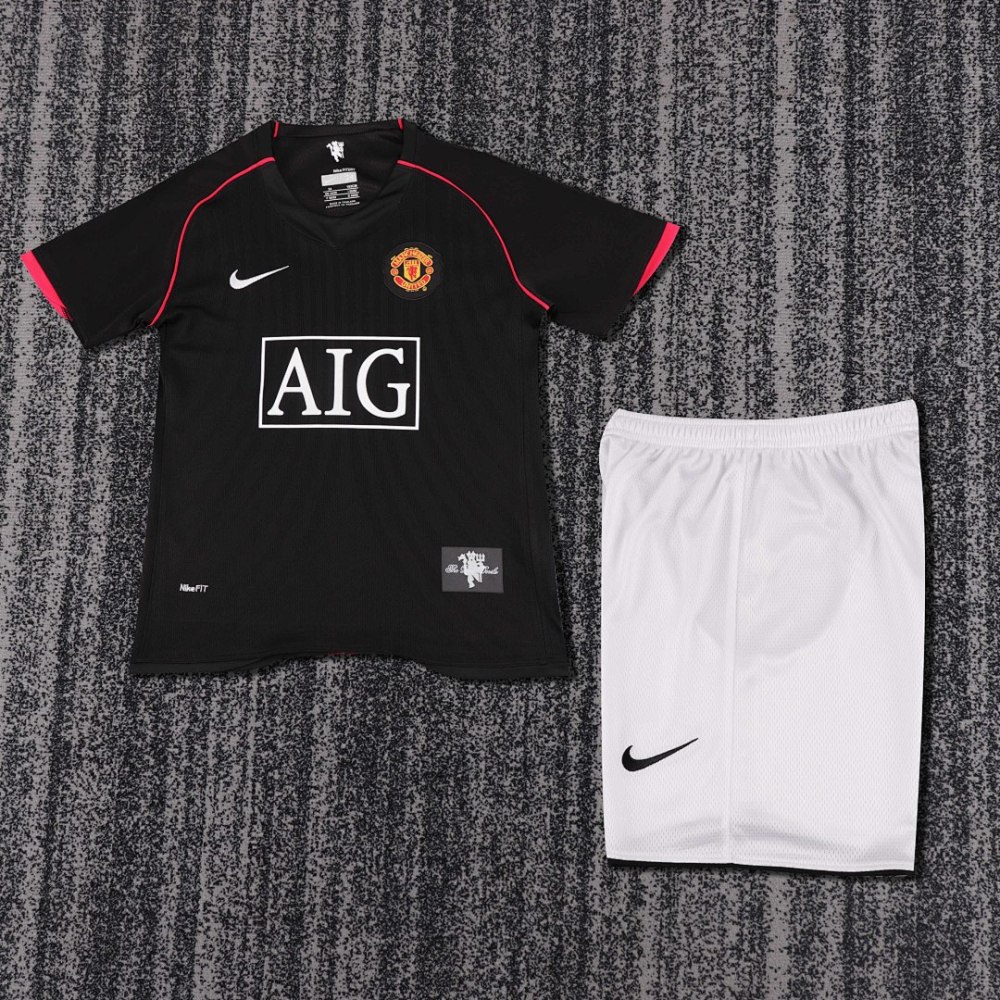 0708 season Manchester United kids away