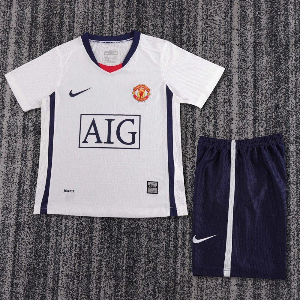 0809 season Manchester United kids away