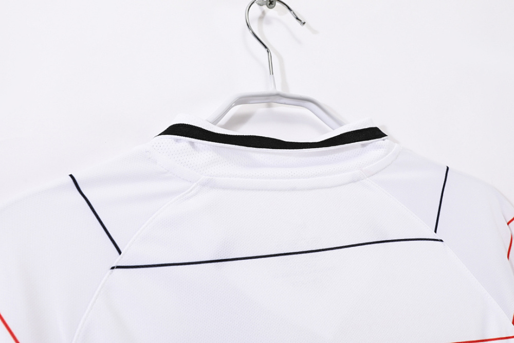 0305 season Manchester United away Retro