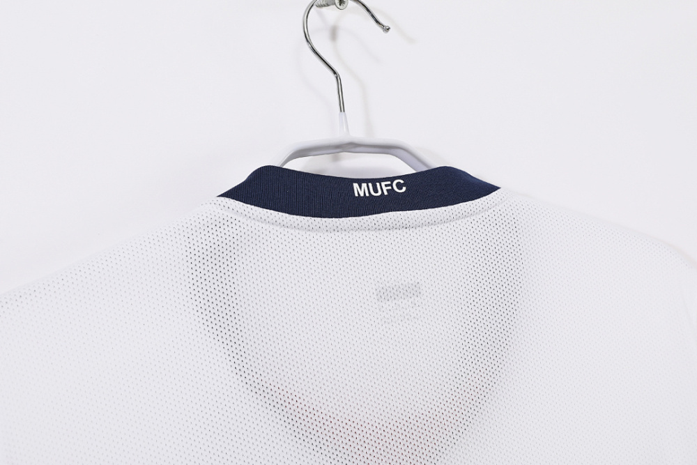 0809 season Manchester United away Champions League version Retro