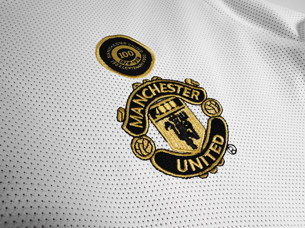 0102 season Manchester United long sleeves Centennial Edition