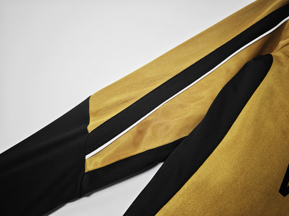 0102 season Manchester United long sleeves Centennial Edition