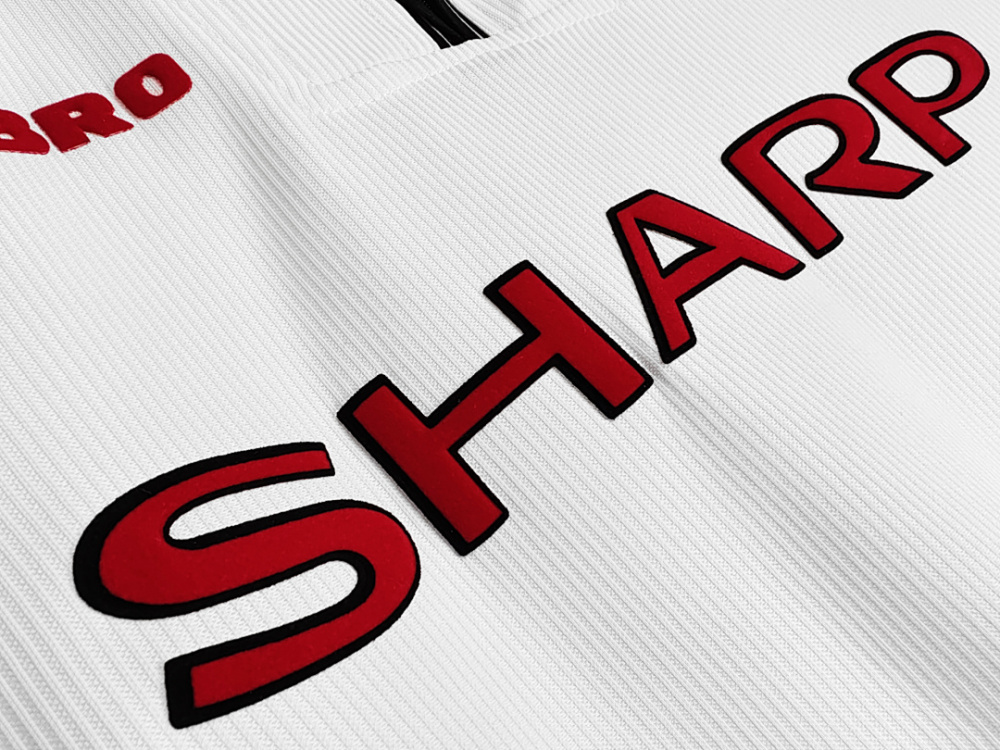 9899 season Manchester United white long sleeves Retro