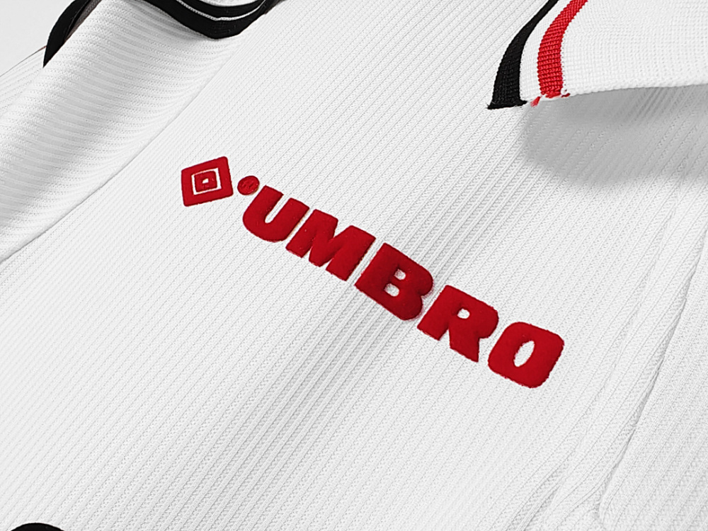 9899 season Manchester United white long sleeves Retro