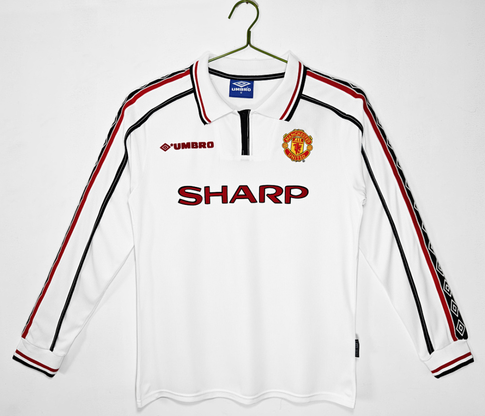 9899 season Manchester United white long sleeves Retro