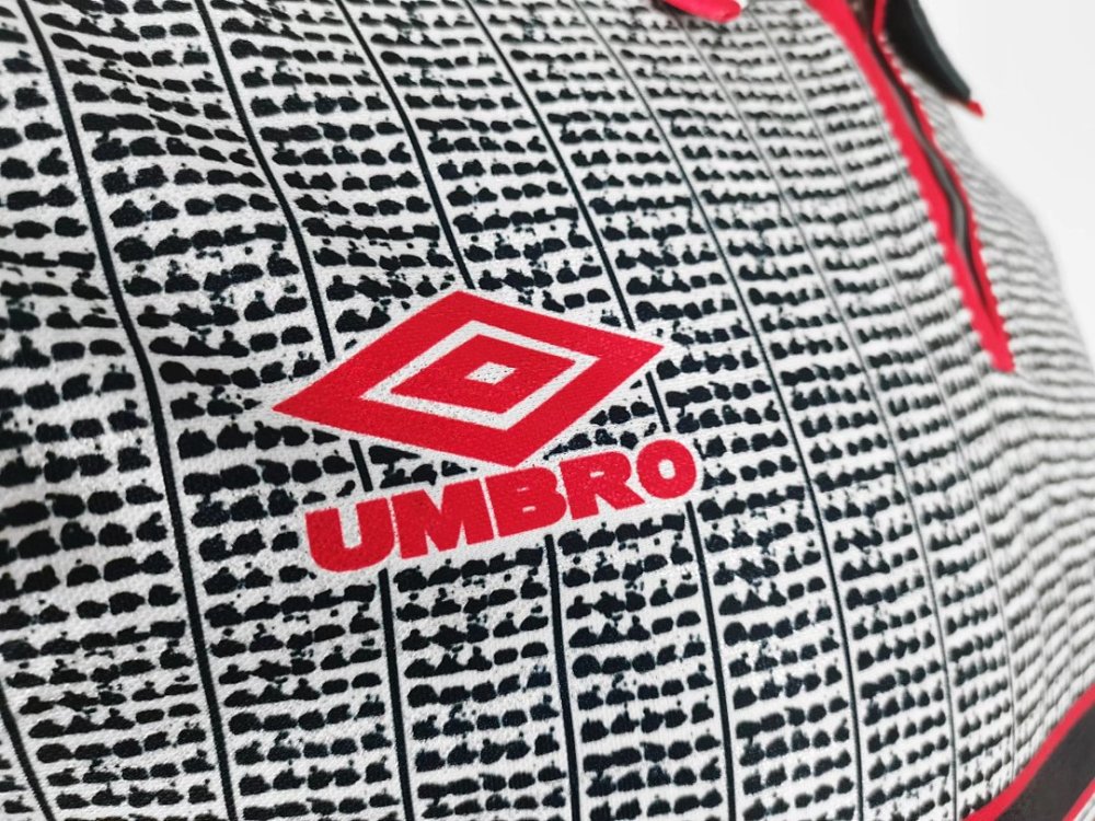 9596 season Manchester United away Retro