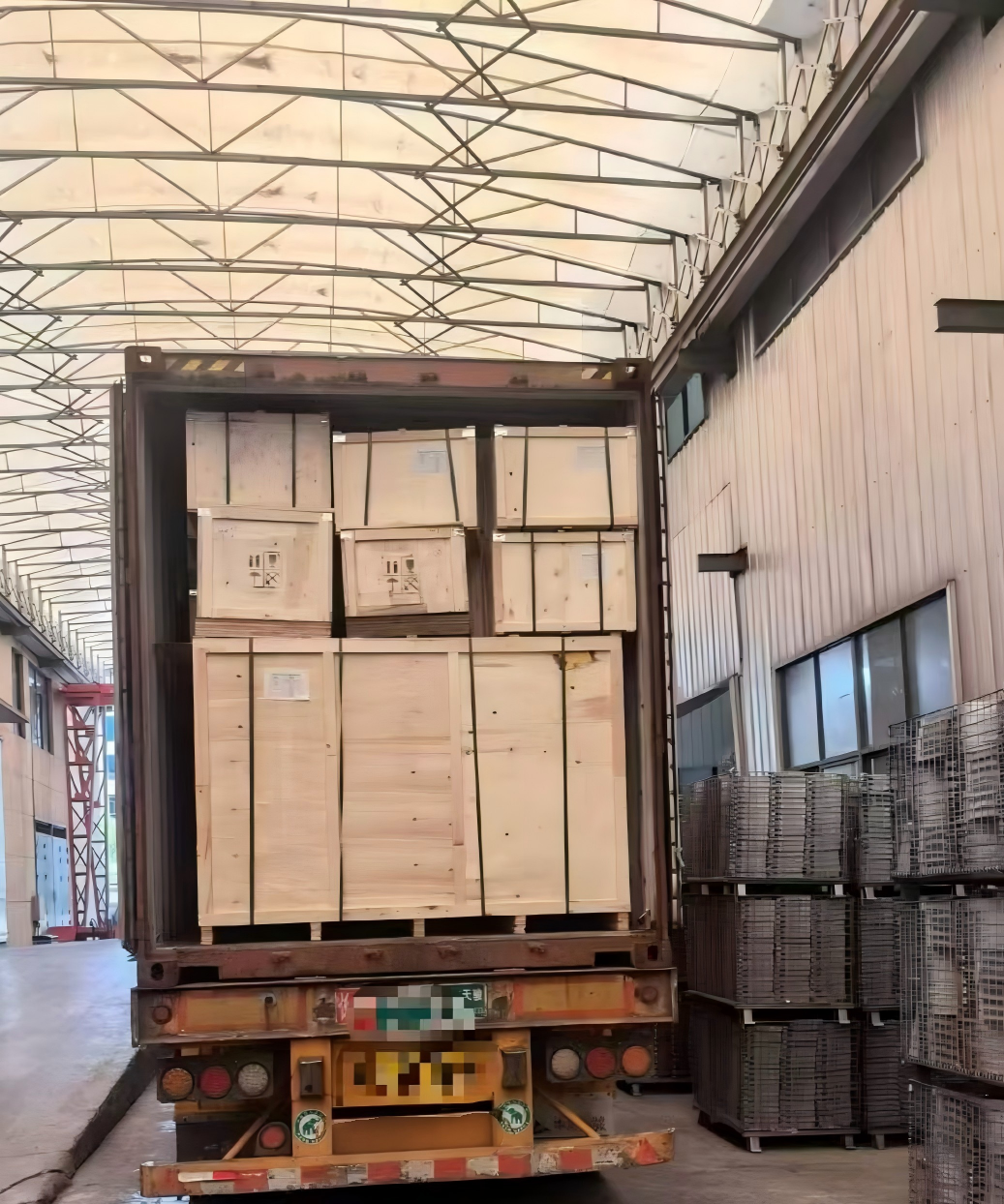Standard Plywood Case Packing