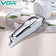 ماكينة تشذيب الشعر VGR V071 الاحترافية اللاسلكية، ماكينة قص الشعر الكهربائية بدون قص، متوفرة بالجملة من شركة Shenzhen Weihong Technology Co., Ltd.
