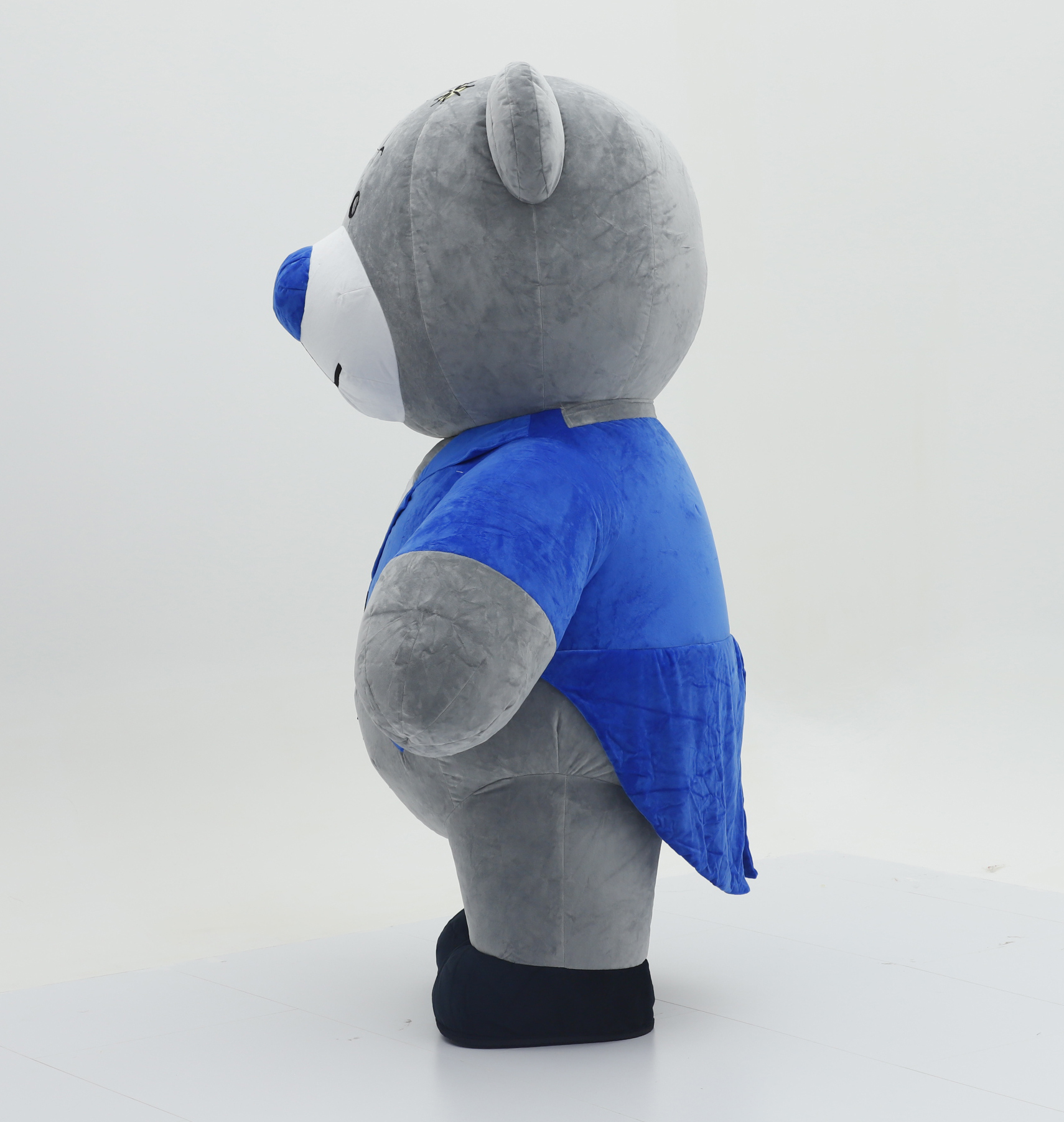 New Inflatable Swallowtail Bear Dress for Adult Mascot Costume Hand-Drawn Plush for Wedding Parties Cosplay Anime Style