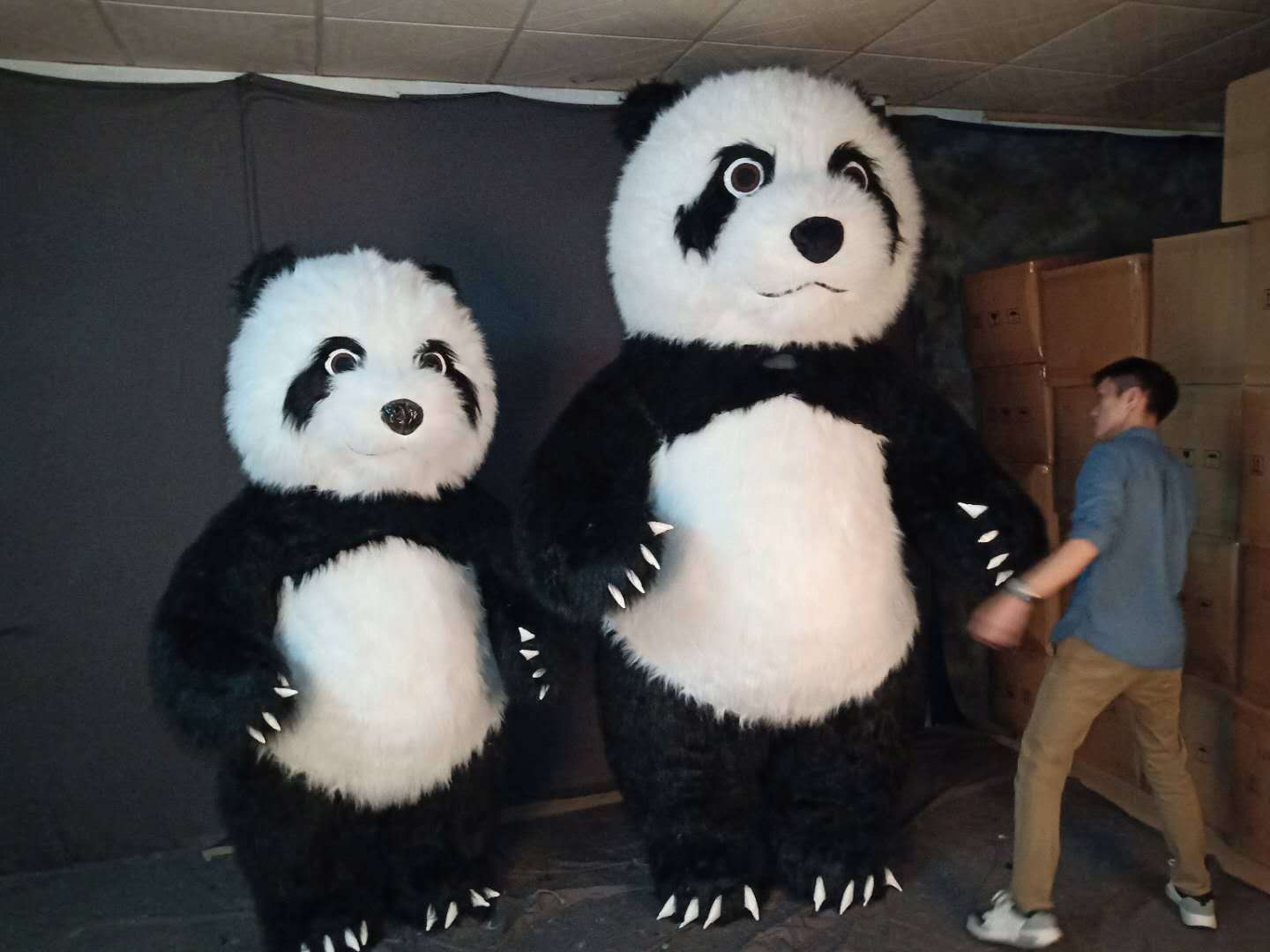 3 Meter Walking Giant Inflatable Panda Costumes Mascot Inflatable Advertising