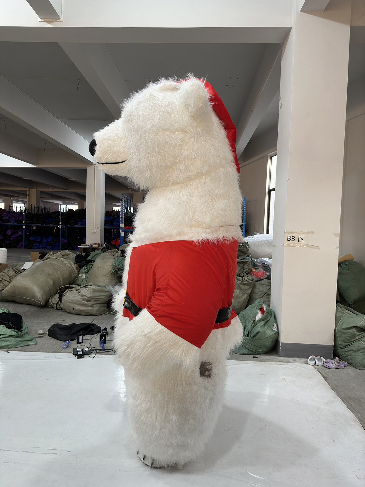 Factory Price Wholesales Manufacturer Custom Christmas Inflatables Rabbit Costume for Party for Adult